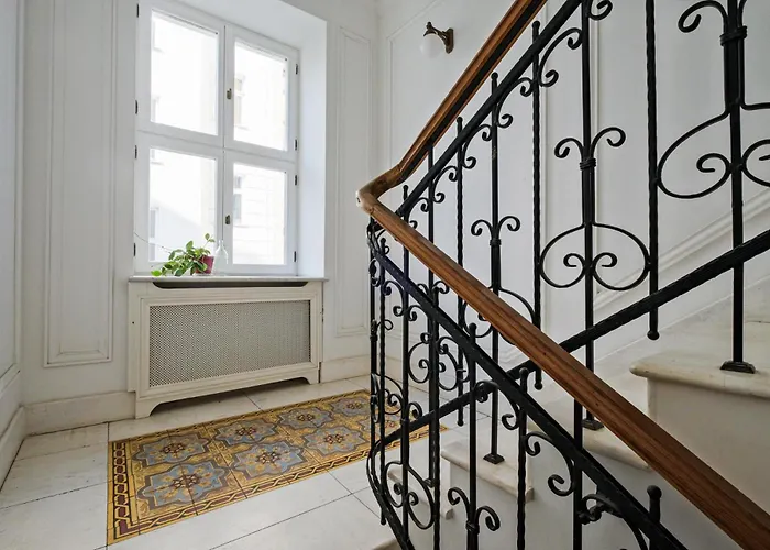 City Center - Cozy And Bright - Dobra 11
