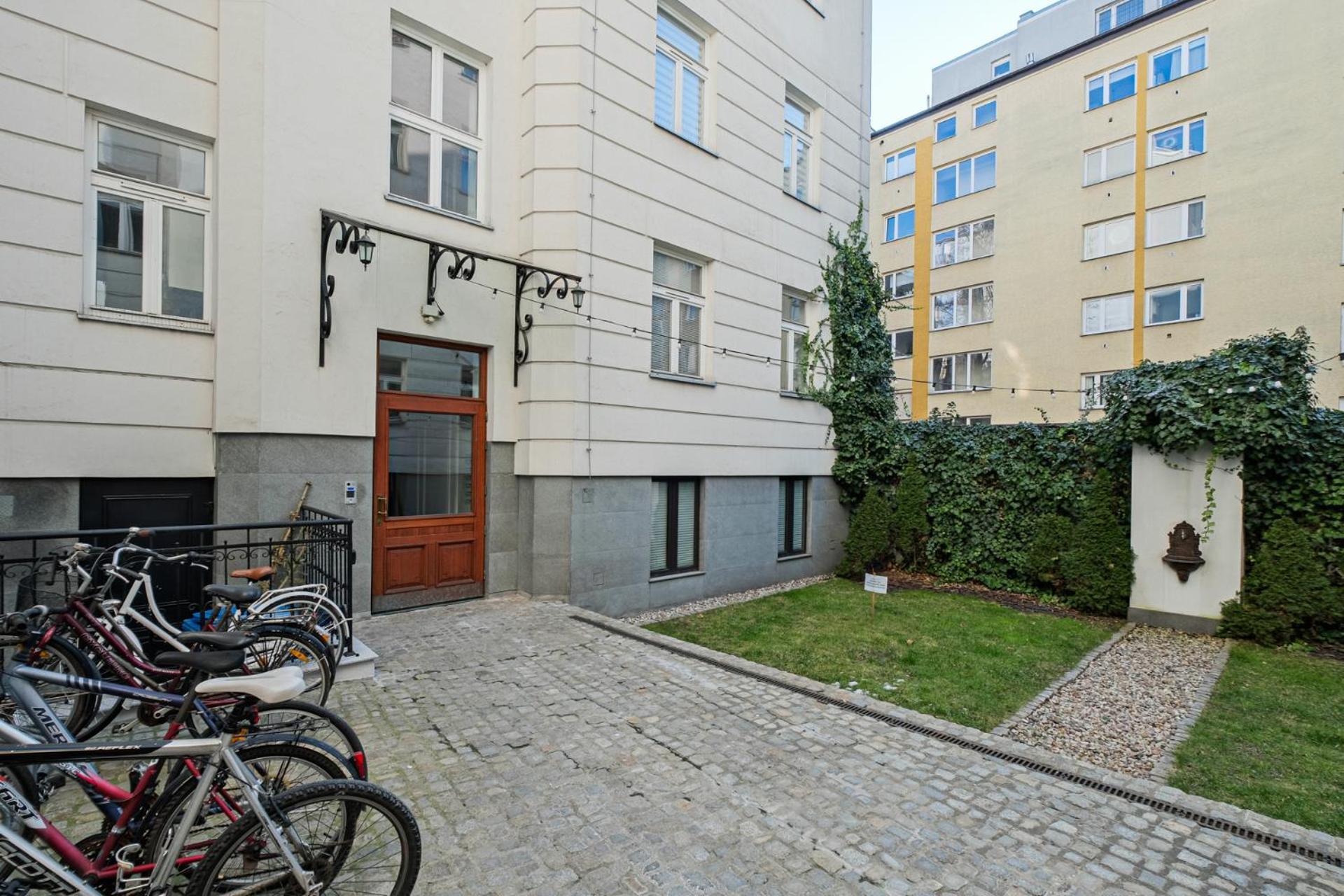 Апартаменти Center - Cozy And Bright - Dobra 11 *